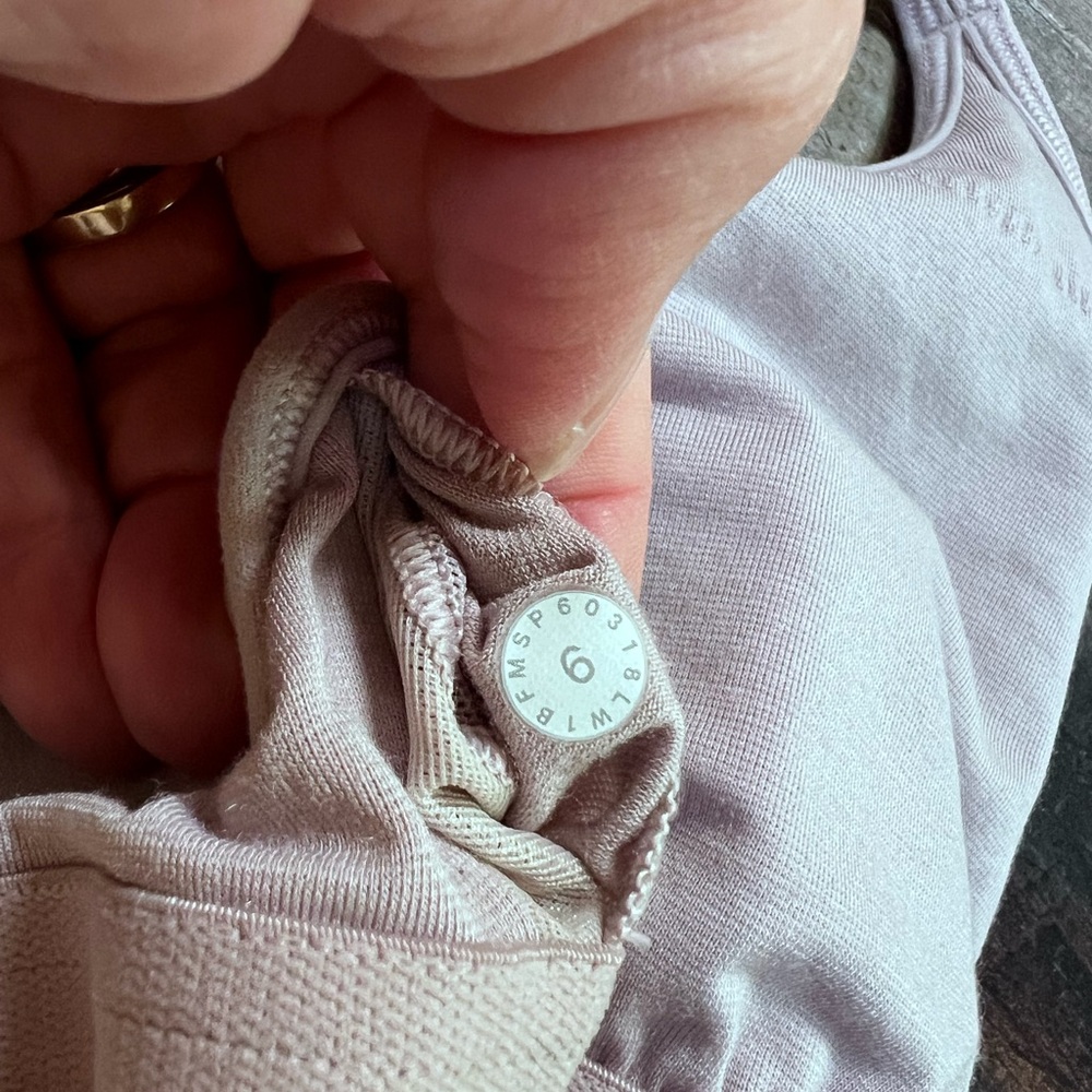 Lululemon Athletica Soft Pale Lavender Tank Top - Picture 6 of 6